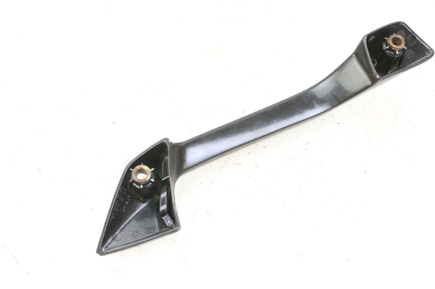 photo de MANIGLIONE DESTRO GILERA NEXUS 300 (2008 - 2013) - Zoom sullo stato d'uso