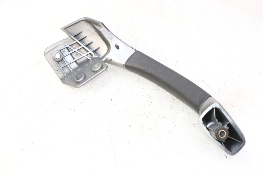 photo de MANIGLIONE DESTRO PIAGGIO MP3 125 (2006 - 2014) - Dettaglio del componente