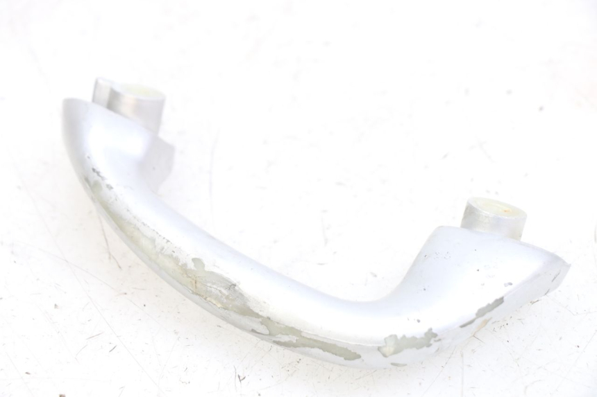 photo de MANIGLIA POSTERIORE DESTRA YAMAHA NEOS NEO'S 4T 50 (2008 - 2016) - Zoom sullo stato d'uso