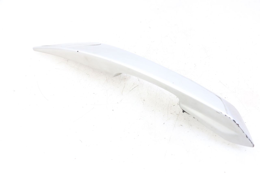 photo de MANIGLIONE DESTRO PEUGEOT SATELIS 125 (2013 - 2018) - Dettagli dei punti di fissaggio