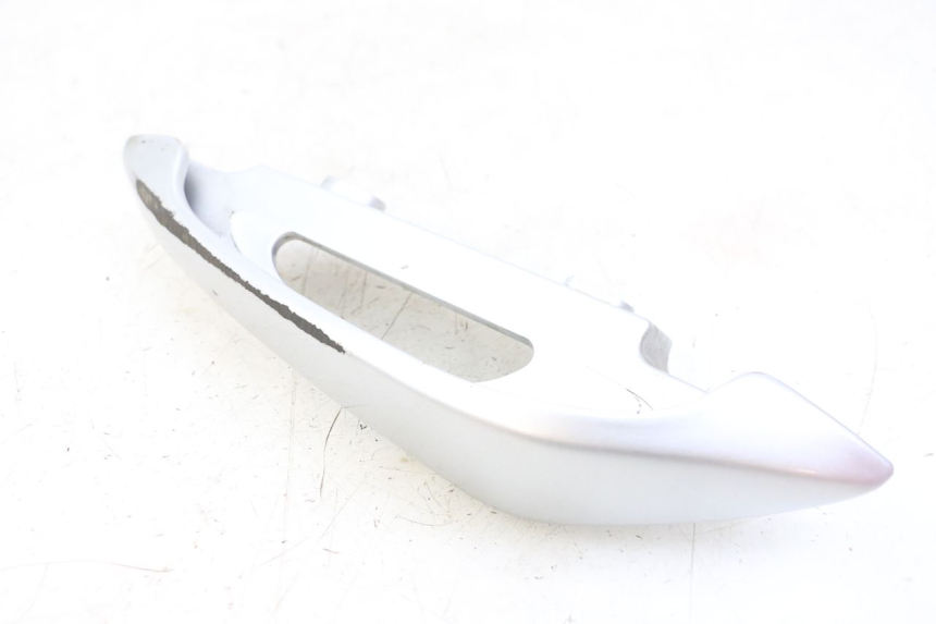 photo de MANIGLIA POSTERIORE DESTRA SUZUKI BURGMAN 125 (2007 - 2014) - Dettaglio del componente
