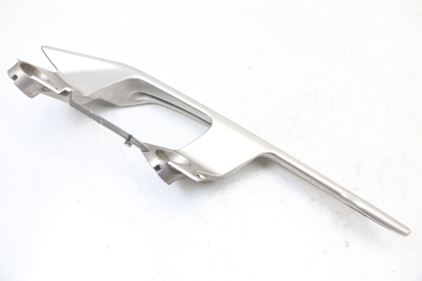 photo de MANIGLIA POSTERIORE DESTRA YAMAHA XMAX X-MAX ABS 125 (2017 - 2020) - Dettaglio del componente