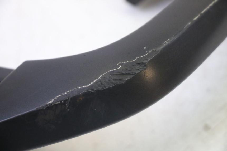 photo de MANIGLIA POSTERIORE DESTRA YAMAHA X-MAX XMAX 125 (2010 - 2013) - Primo piano tecnico