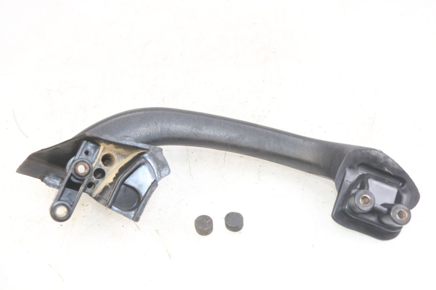 photo de MANIGLIA POSTERIORE DESTRA PIAGGIO X9 EVOLUTION 125 (2003 - 2007) - Zoom sullo stato d'uso