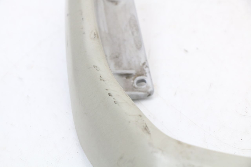 photo de MANIGLIA POSTERIORE PEUGEOT ELYSTAR 50 (2002 - 2014) - Dettagli dei punti di fissaggio