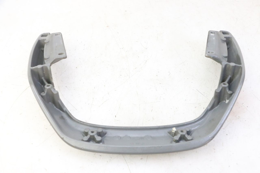 photo de MANIGLIA POSTERIORE PEUGEOT ELYSTAR 50 (2002 - 2014) - Stato della superficie e materiale