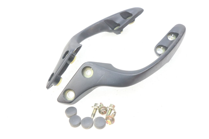 photo de MANIGLIA POSTERIORE HONDA FES PANTHEON 2T 125 (1998 - 2002) - Vista principale