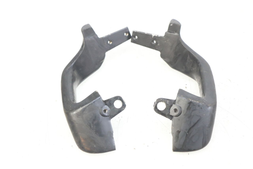 photo de MANIGLIA POSTERIORE YAMAHA FJ 3CX 1200 (1986 - 1996) - Dettaglio del componente