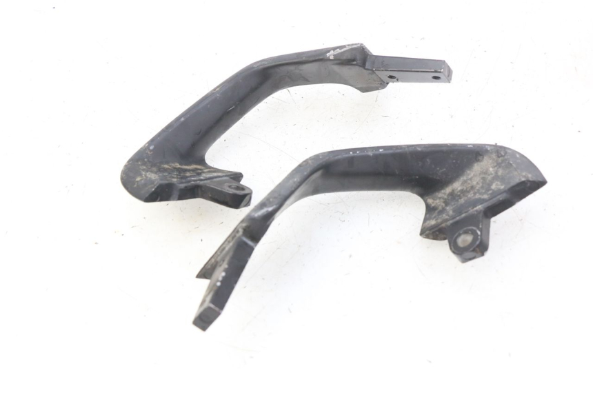 photo de MANIGLIA POSTERIORE YAMAHA FJ 3CX 1200 (1986 - 1996) - Zoom sullo stato d'uso