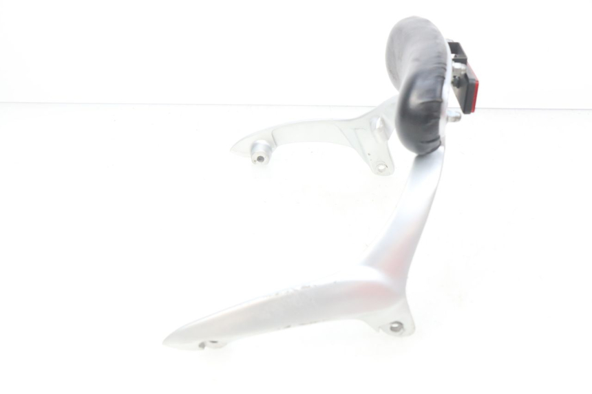 photo de MANIGLIA POSTERIORE SACHS FY125T FY T 125 (2007 - 2011) - Primo piano tecnico