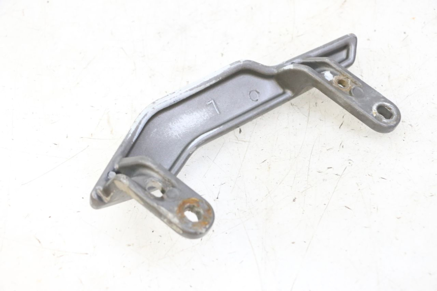 photo de MANIGLIONE SINISTRO ORCAL CAVARO 4T 50 (2019 - 2023) - Primo piano tecnico