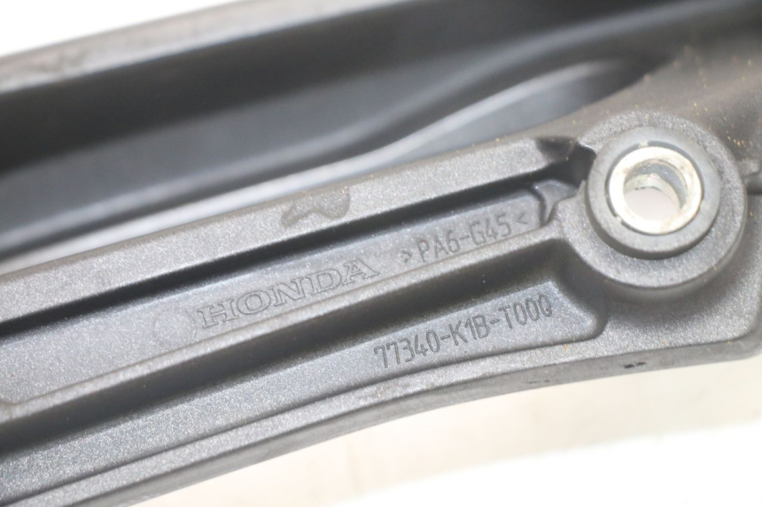 photo de MANIGLIONE SINISTRO HONDA FORZA 125 (2021 - 2025) - Ricambio usato controllato