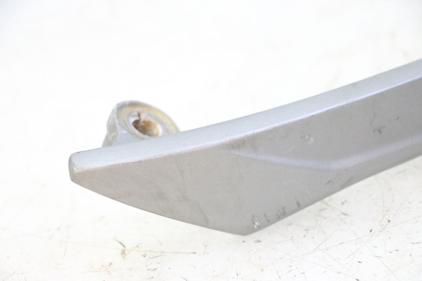 photo de MANIGLIONE SINISTRO SYM JOYMAX 125 (2010 - 2017) - Stato della superficie e materiale