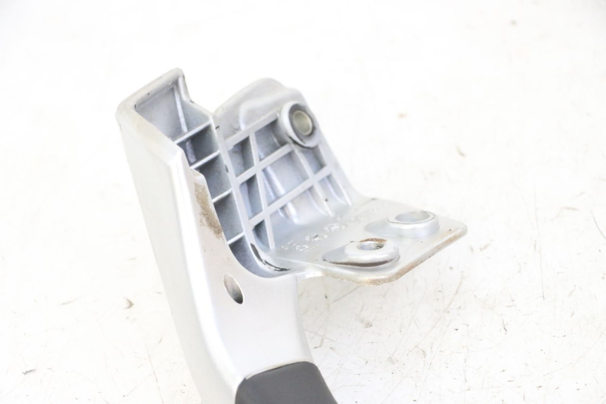 photo de MANIGLIA POSTERIORE SINISTRA PIAGGIO MP3 LT 300 (2010 - 2016) - Zoom sullo stato d'uso