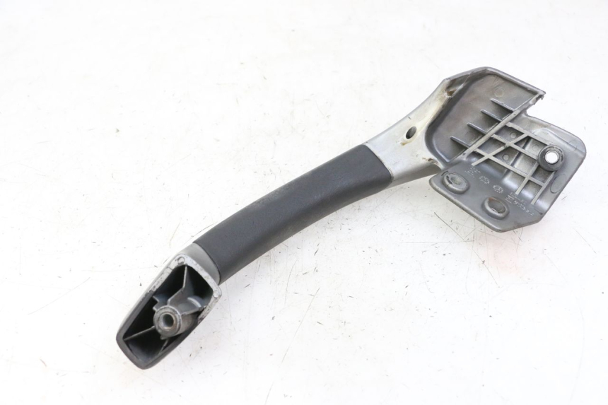 photo de MANIGLIONE SINISTRO PIAGGIO MP3 125 (2006 - 2014) - Zoom sullo stato d'uso