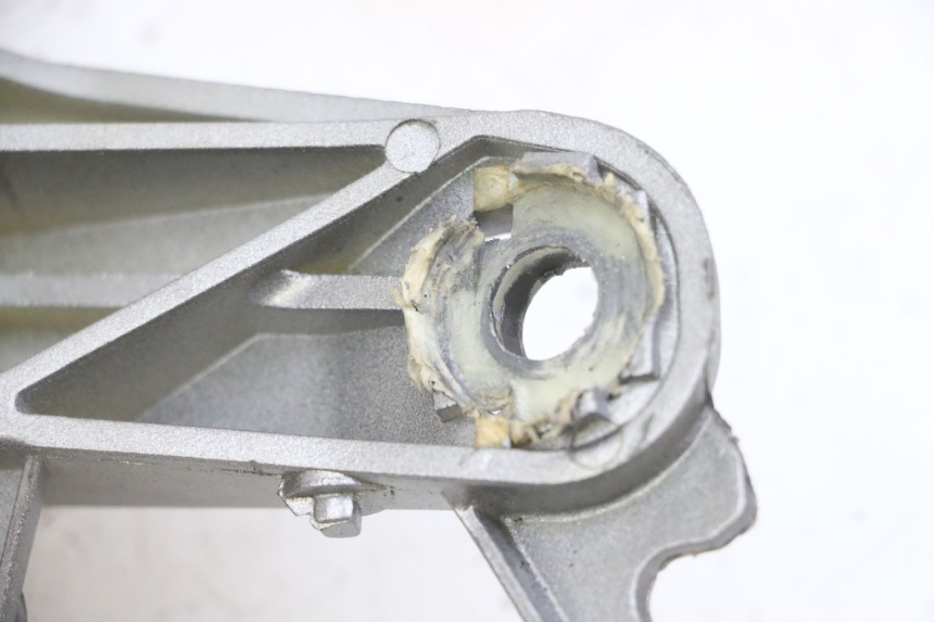 photo de MANIGLIONE SINISTRO HONDA NTV DEAUVILLE ABS 700 (2007 - 2016) - Primo piano tecnico