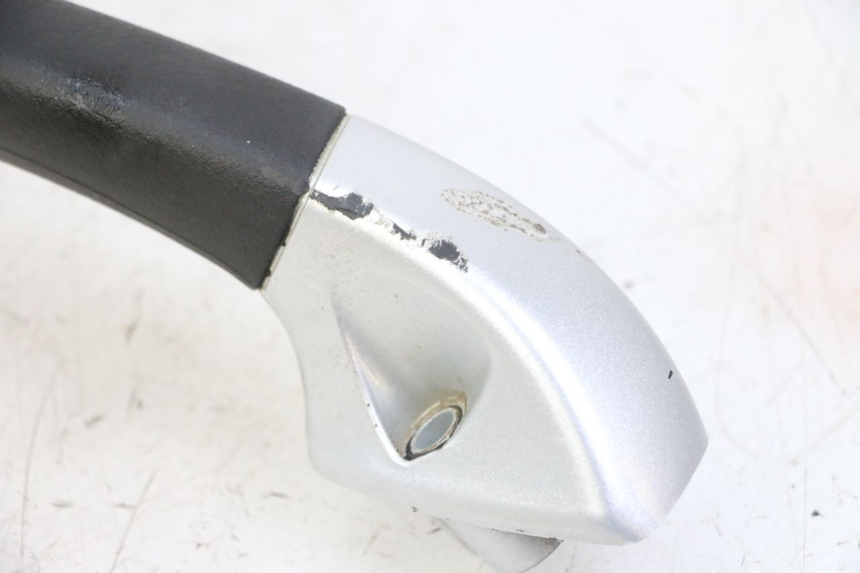 photo de MANIGLIONE SINISTRO PIAGGIO MP3 LT 400 (2007 - 2012) - Stato della superficie e materiale