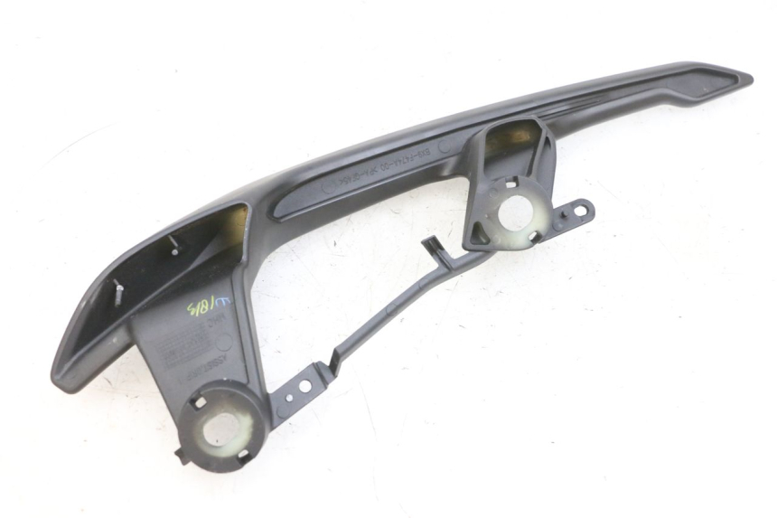 photo de MANIGLIONE SINISTRO YAMAHA TRICITY 300 (2020 - 2024) - Altra angolazione