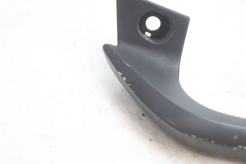 photo de MANIGLIA POSTERIORE SINISTRA YAMAHA X-MAX XMAX 125 (2010 - 2013) - Dettaglio del componente