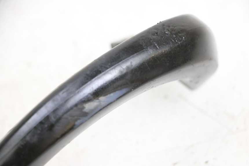 photo de MANIGLIONE SINISTRO KAWASAKI ZR 7 750 (1999 - 2004) - Altra angolazione