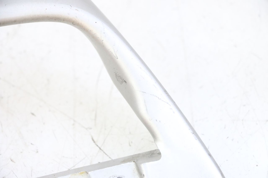 photo de MANIGLIA POSTERIORE SUZUKI GS GSE 500 (2001 - 2003) - Dettaglio del componente