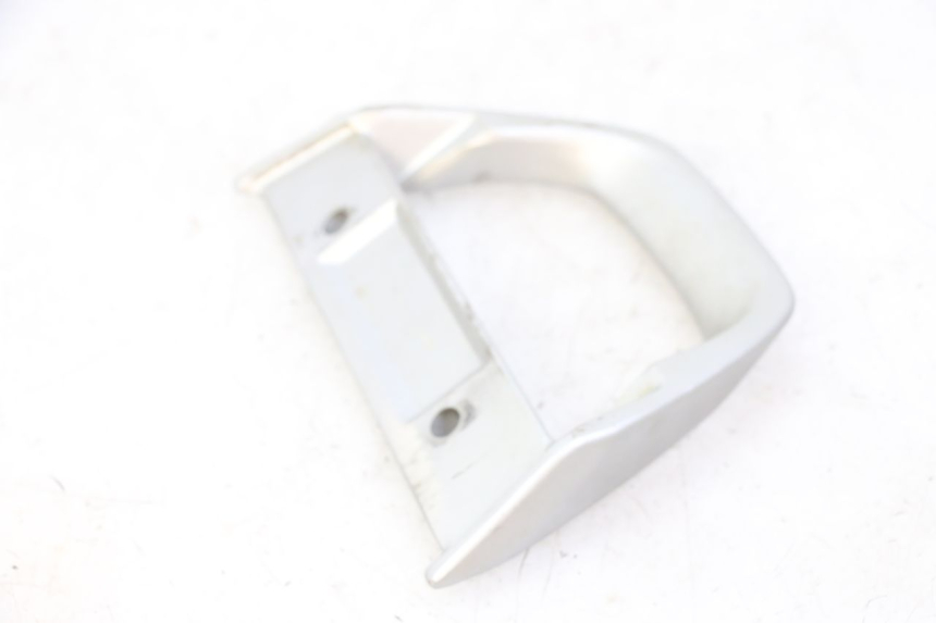 photo de MANIGLIA POSTERIORE SUZUKI GS GSE 500 (2001 - 2003) - Zoom sullo stato d'uso