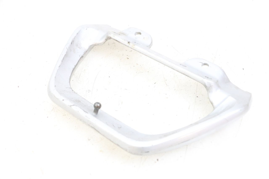 photo de MANIGLIA POSTERIORE HYOSUNG GTR 125 (2006 - 2008) - Zoom sullo stato d'uso