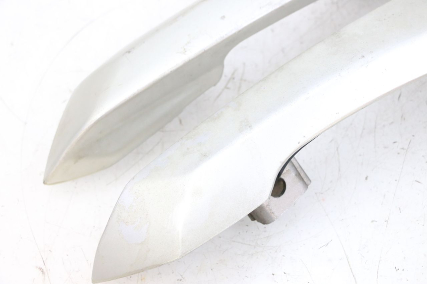 photo de MANIGLIONE JM MOTORS GTS 125 (2015 - 2019) - Stato della superficie e materiale