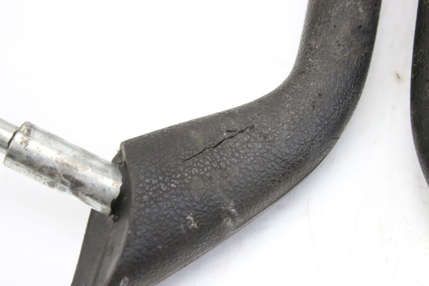 photo de MANIGLIA POSTERIORE PIAGGIO HEXAGON 2T 125 (1994 - 1998) - Altra angolazione