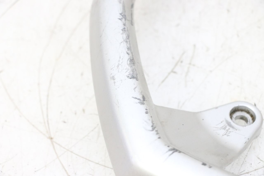 photo de MANIGLIA POSTERIORE PEUGEOT KISBEE 4T 50 (2018 - 2022) - Dettagli dei punti di fissaggio