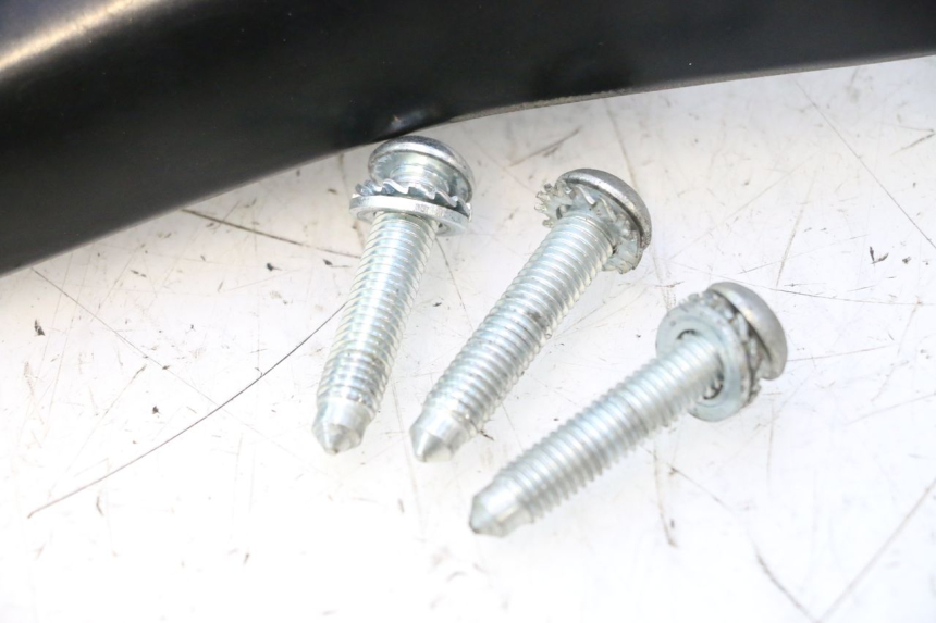 photo de MANIGLIONE PIAGGIO LIBERTY IGET 4T 50 (2021 - 2025) - Dettaglio del componente