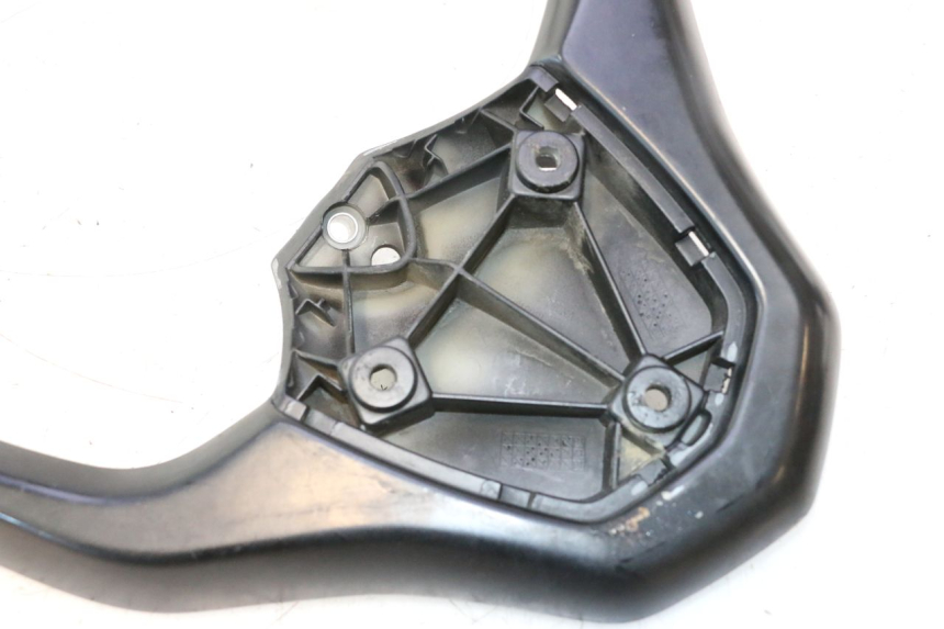 photo de MANIGLIONE PIAGGIO LIBERTY IGET 4T 50 (2021 - 2025) - Stato della superficie e materiale
