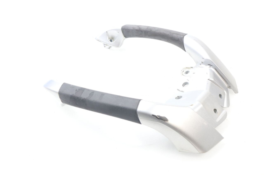 photo de MANOPOLE POSTERIORI PIAGGIO MP3 LT 300 (2010 - 2016) - Zoom sullo stato d'uso