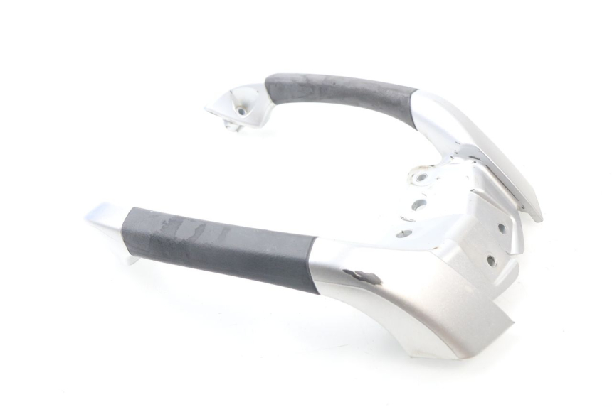 photo de MANOPOLE POSTERIORI PIAGGIO MP3 LT 300 (2010 - 2016) - Altra angolazione