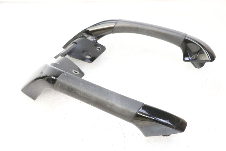 photo de MANIGLIONE PIAGGIO MP3 500 (2011 - 2015) - Stato della superficie e materiale