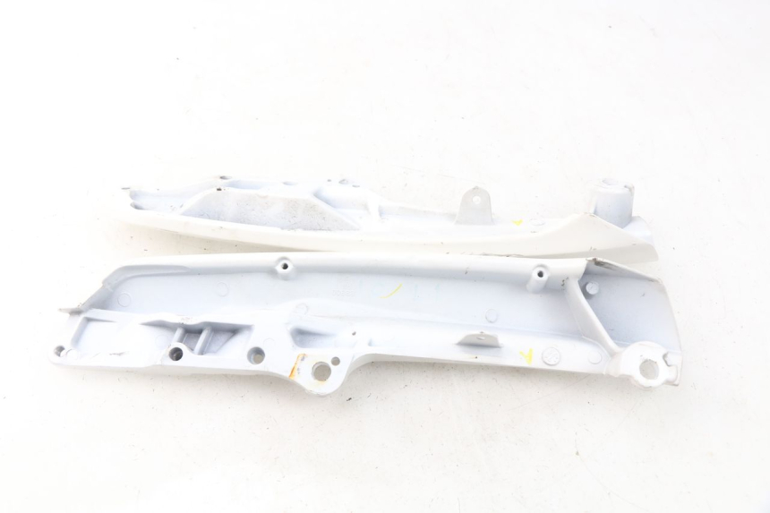 photo de MANIGLIA POSTERIORE MBK MW TRYPTIK 125 (2017 - 2022) - Altra angolazione