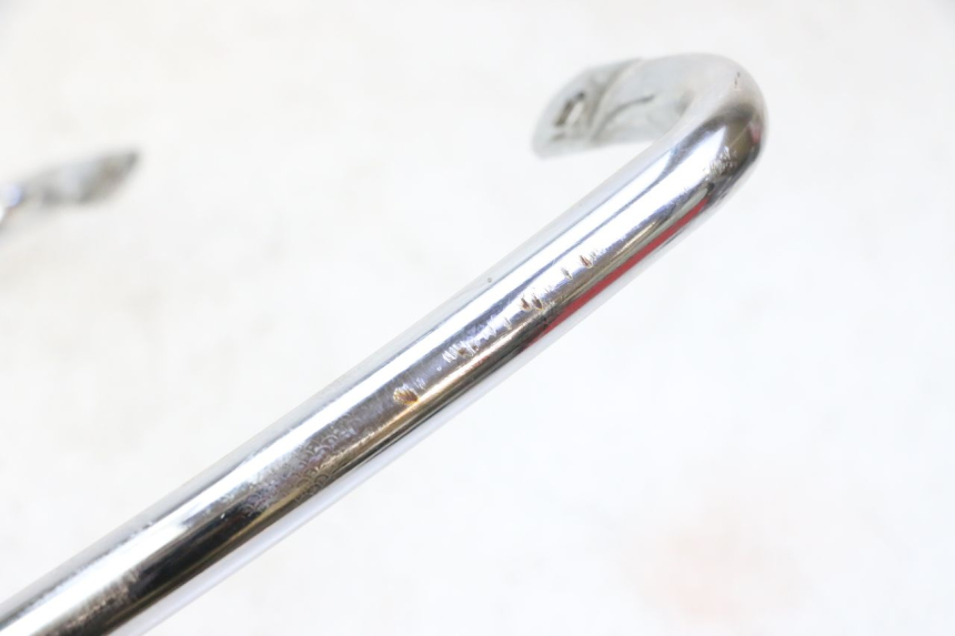 photo de MANIGLIONE KYMCO LIKE 4T 50 (2019 - 2025) - Zoom sullo stato d'uso