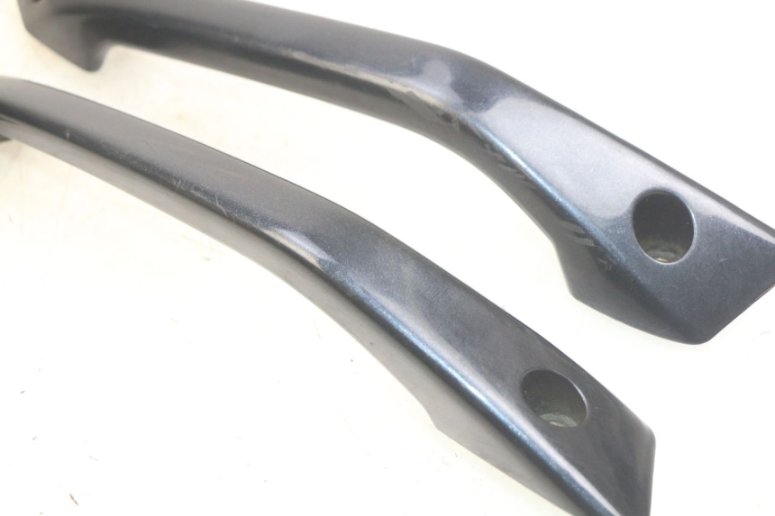 photo de MANIGLIA POSTERIORE GILERA NEXUS 125 (2007 - 2009) - Vista d'insieme del prodotto