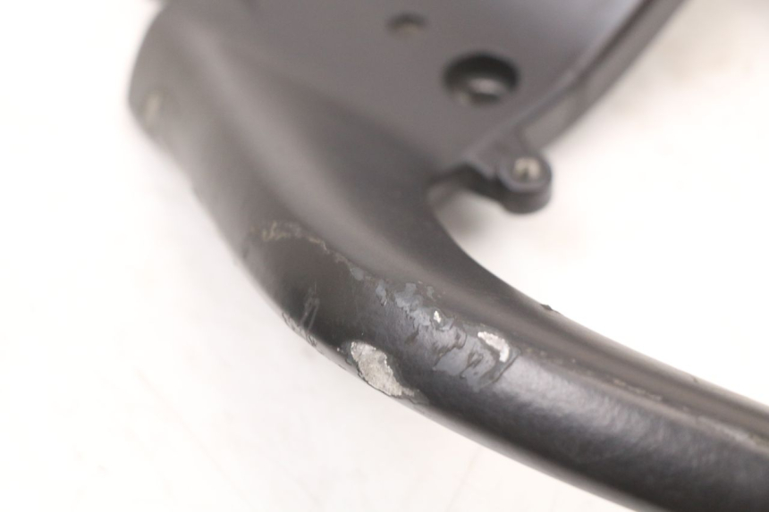 photo de MANIGLIONE MOTO GUZZI NORGE 8V GT 1200 (2011 - 2016) - Zoom sullo stato d'uso