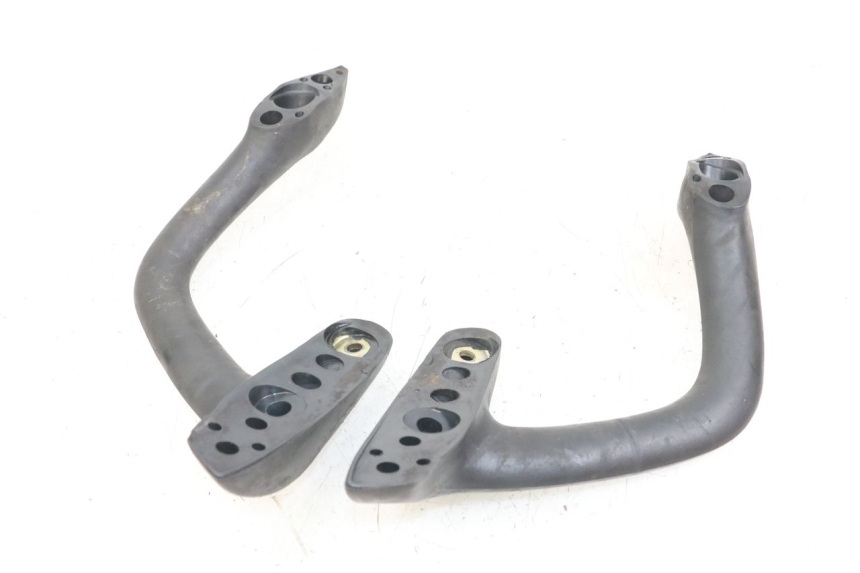 photo de MANIGLIA POSTERIORE HONDA NTV DEAUVILLE 650 (1998 - 2001) - Altra angolazione