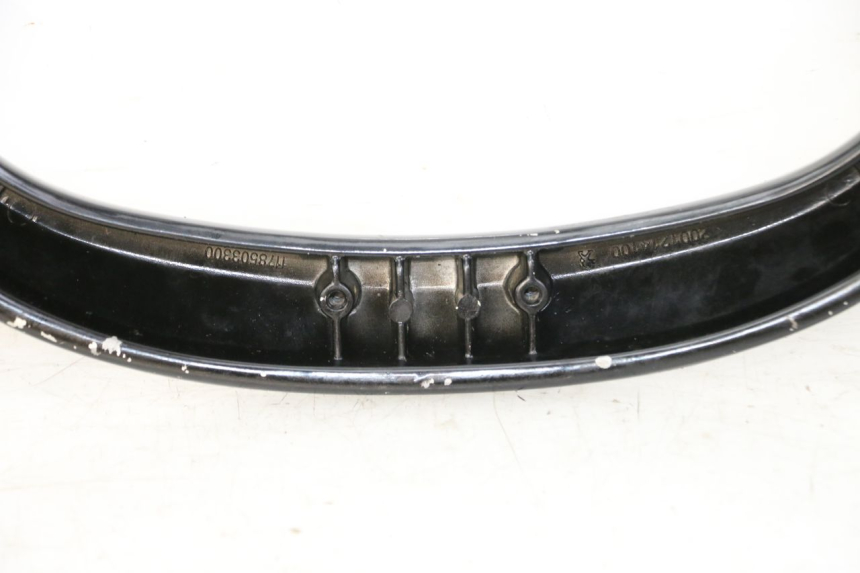 photo de MANIGLIA POSTERIORE PEUGEOT CITYSTAR 50 (2013 - 2017) - Primo piano tecnico