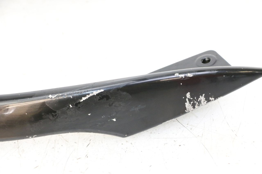 photo de MANIGLIA POSTERIORE PEUGEOT CITYSTAR 50 (2013 - 2017) - Stato della superficie e materiale