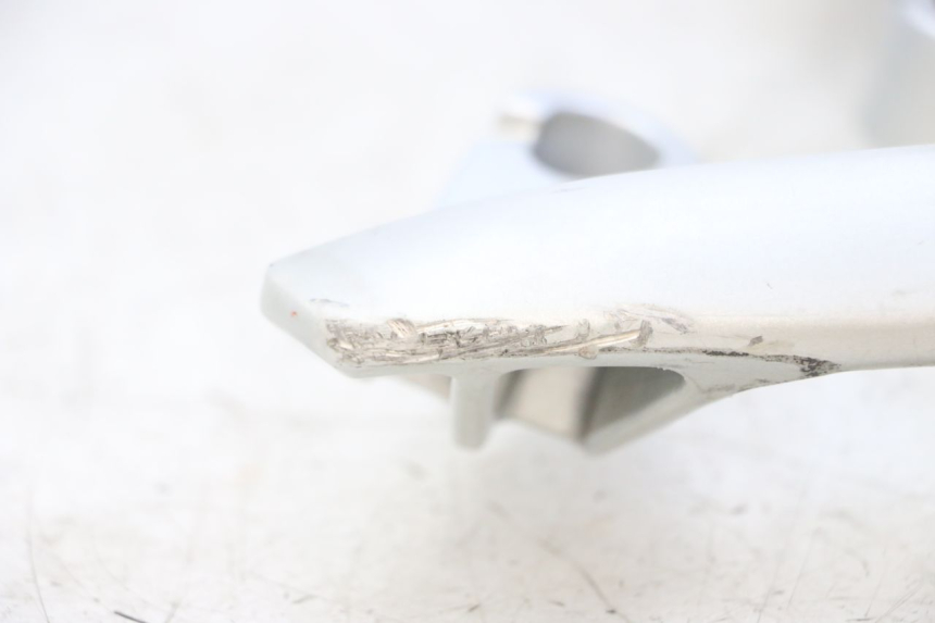 photo de MANIGLIA POSTERIORE PEUGEOT VIVACITY 125 (2010 - 2017) - Altra angolazione