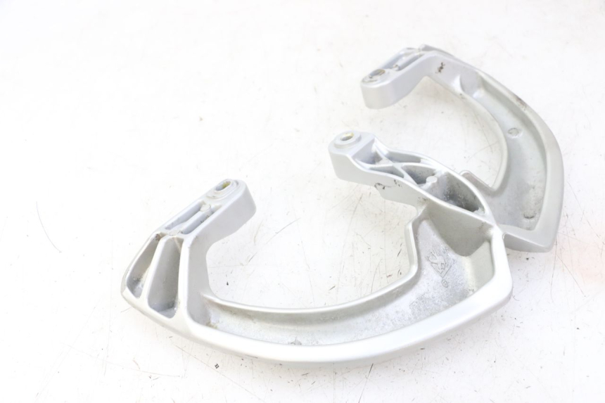 photo de MANIGLIA POSTERIORE PEUGEOT VIVACITY 125 (2010 - 2017) - Vista d'insieme del prodotto