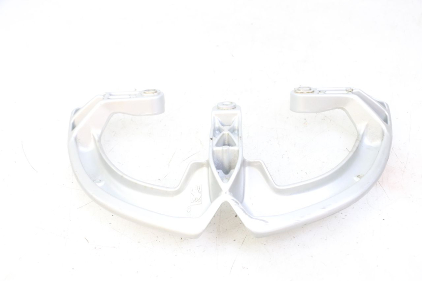 photo de MANIGLIA POSTERIORE PEUGEOT VIVACITY 125 (2010 - 2017) - Zoom sullo stato d'uso