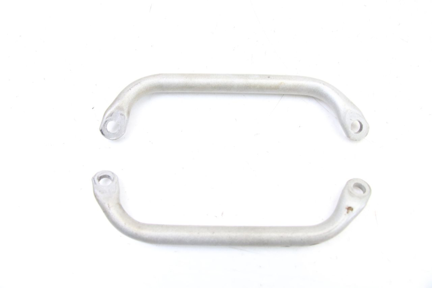 photo de MANIGLIA POSTERIORE PIAGGIO VESPA GRANTURISMO 125 (2003 - 2007) - Primo piano tecnico