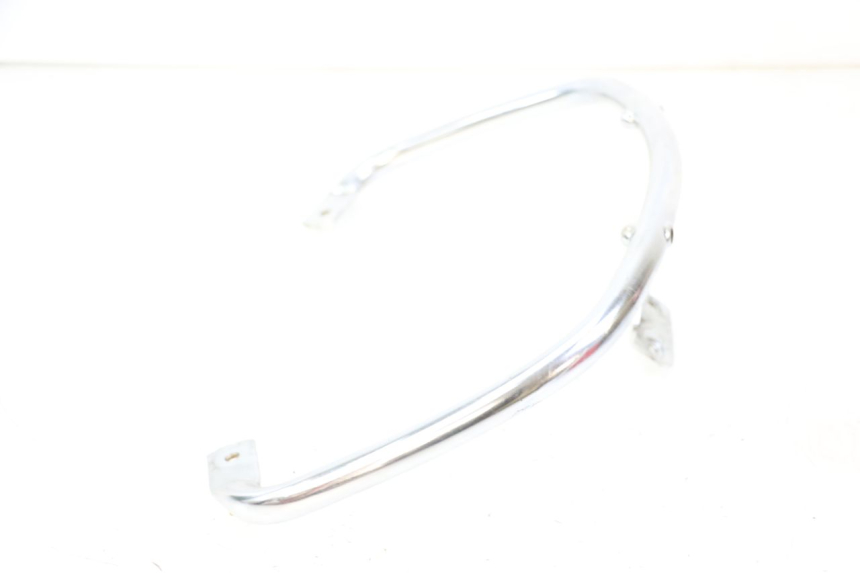 photo de MANIGLIONE PIAGGIO VESPA S 2T 50 (2007 - 2014) - Dettagli dei punti di fissaggio