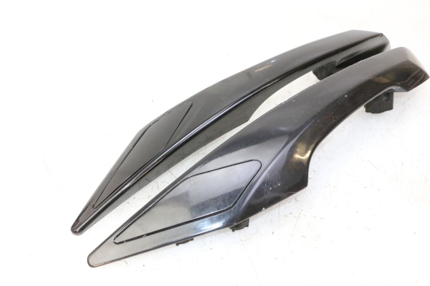 photo de MANIGLIONE PEUGEOT SATELIS 125 (2013 - 2018) - Vista principale