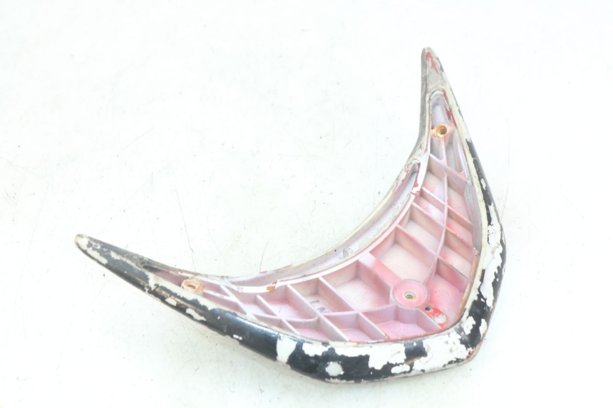 photo de MANIGLIA POSTERIORE PEUGEOT SPEEDFIGHT LC 50 (1996 - 2002) - Zoom sullo stato d'uso