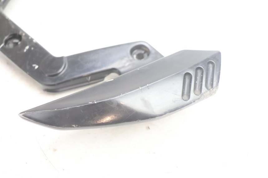 photo de MANIGLIA POSTERIORE APRILIA SR 2T 50 (2012 - 2017) - Altra angolazione